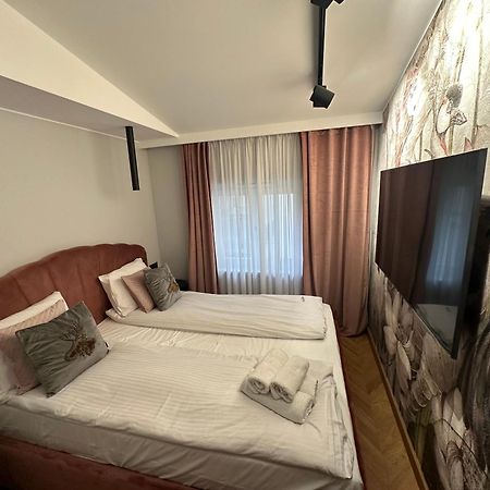 Apartamenty Sebastiana Краков Экстерьер фото