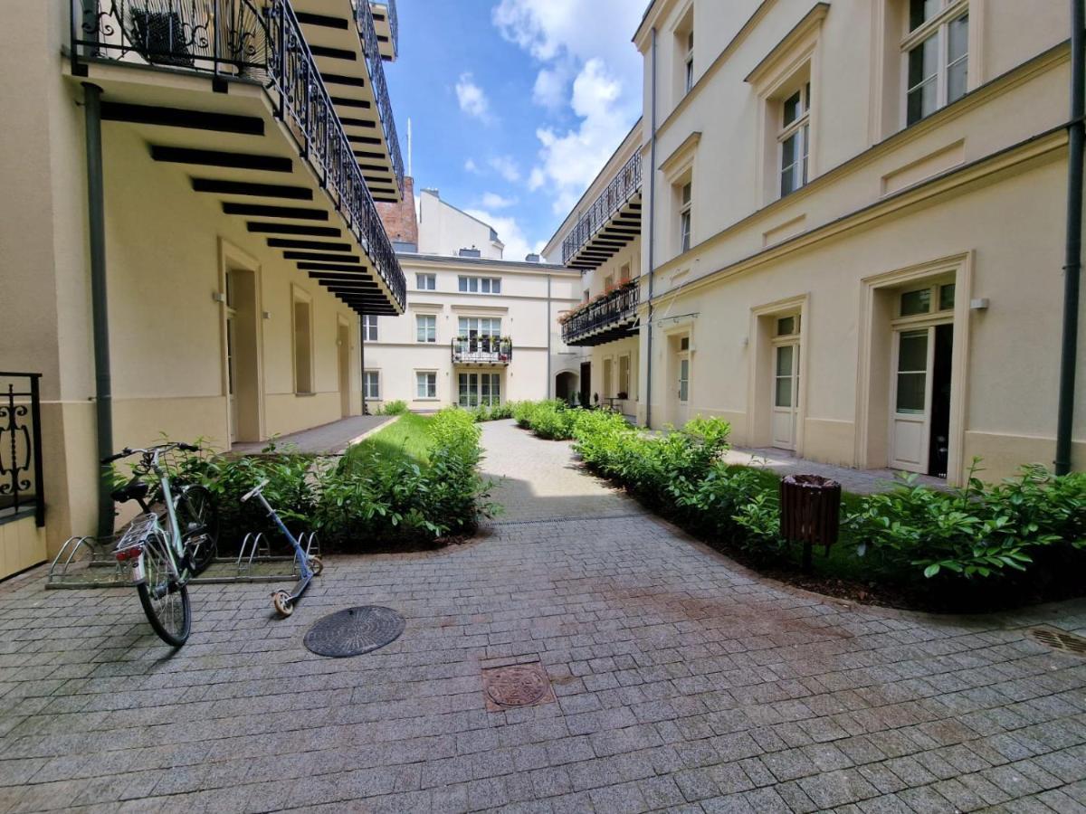Apartamenty Sebastiana Краков Экстерьер фото