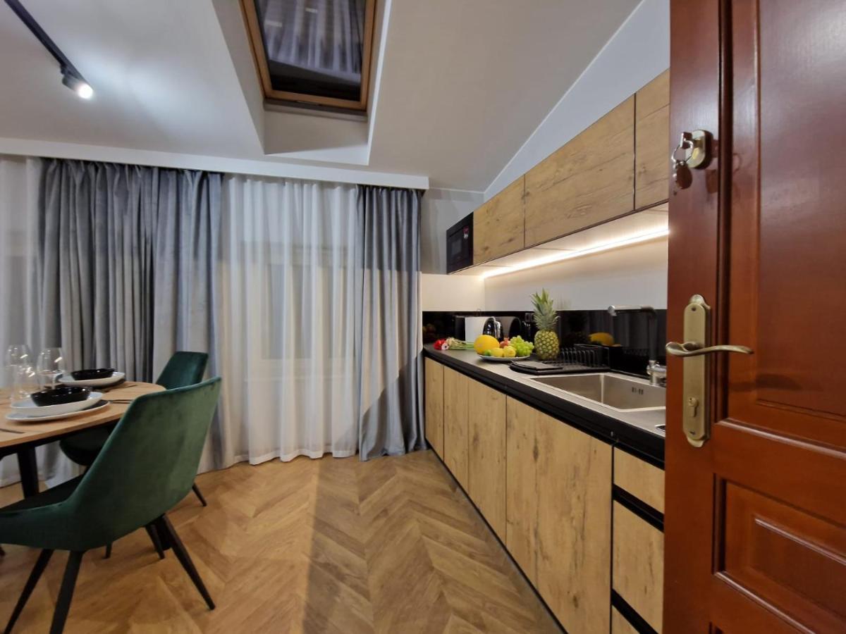 Apartamenty Sebastiana Краков Экстерьер фото