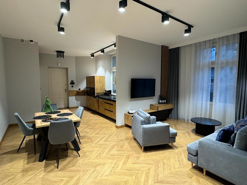 Apartamenty Sebastiana Краков Экстерьер фото