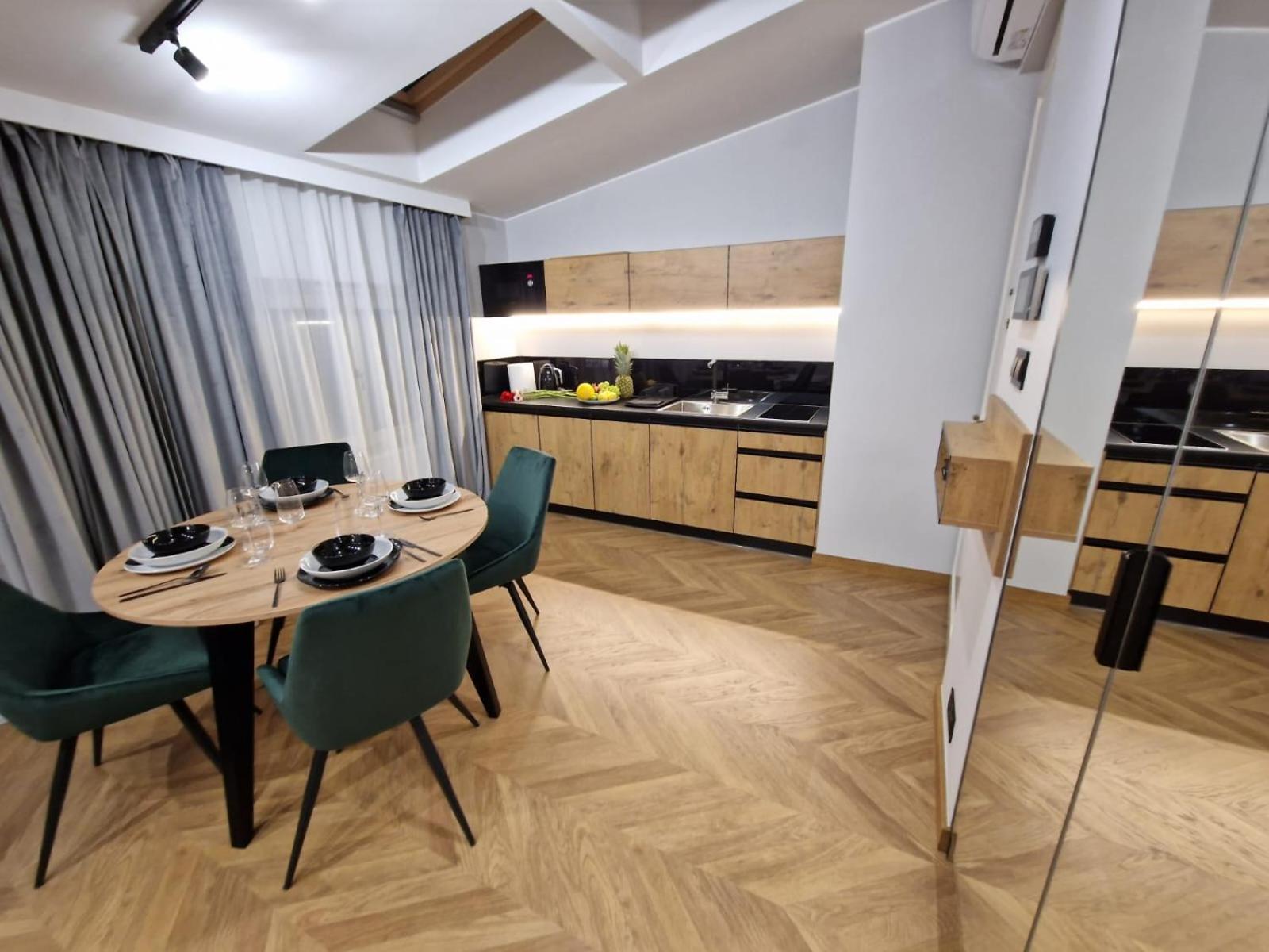 Apartamenty Sebastiana Краков Экстерьер фото